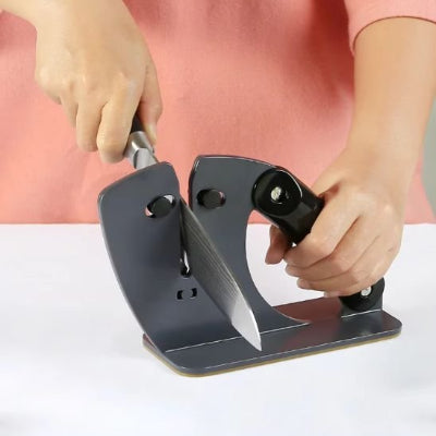 Aiguiseur couteau utilisation sécurisée à deux mains avec sa poignée