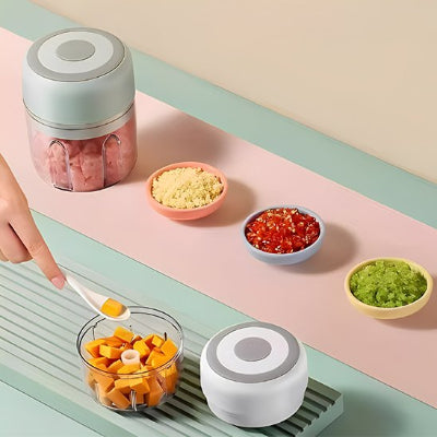 hachoir adapté pour légumes, fruits, ail, oignons et préparations variées