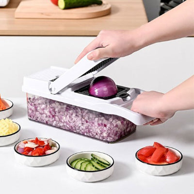 mandoline cuisine avec conteneur intégré transparent pour récupère directement les aliments coupés